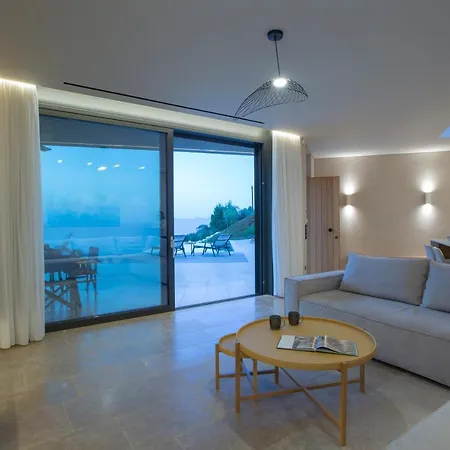 Blooms Of Bay - Luxury With Private Heated Pool Villa Sivota