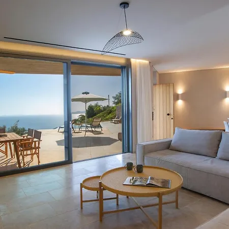 Blooms Of Bay - Luxury With Private Heated Pool Sivota
