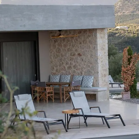 Villa Blooms Of Bay - Luxury With Private Heated Pool Sivota