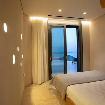 Blooms Of Bay - Luxury With Private Heated Pool Sivota